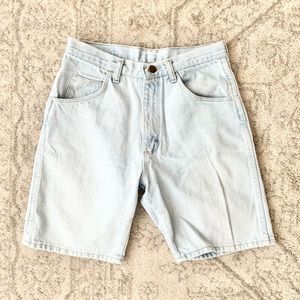 VTG Wrangler High Rise Light Wash Long Shorts